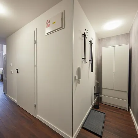 Block 96 Apartamento *